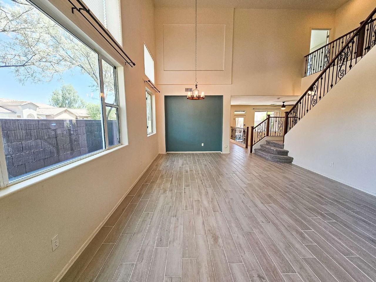 1311 E Marcella Ln - Photo 3 of 19