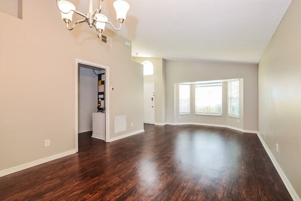 641 Whitetail Loop - Photo 4 of 16