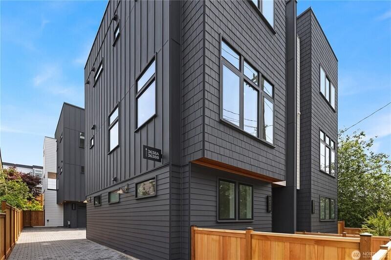 3636 Greenwood Ave N #B - Photo 5 of 21