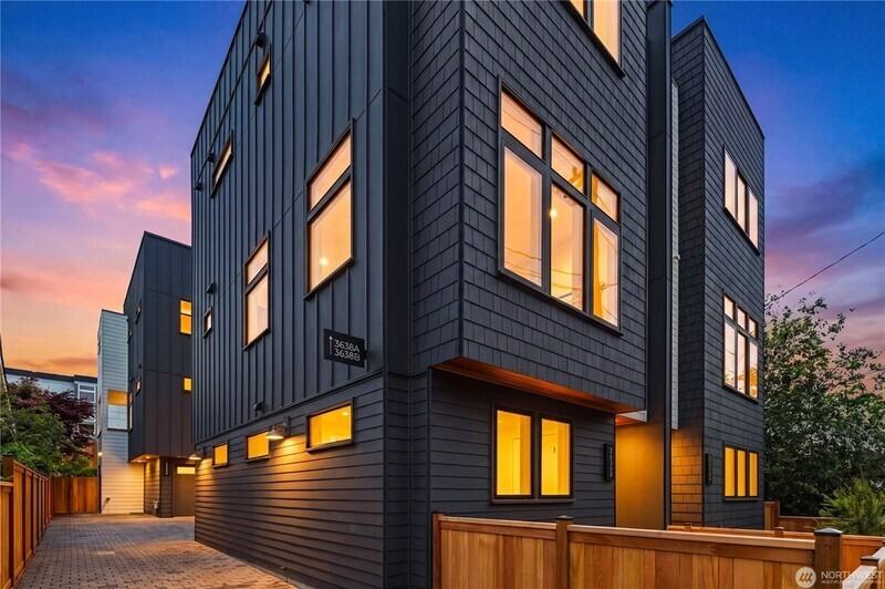 3636 Greenwood Ave N #B - Photo 7 of 21
