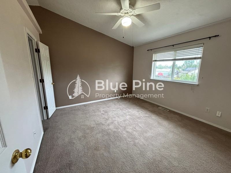 3709 E 20th N - Photo 7 of 16