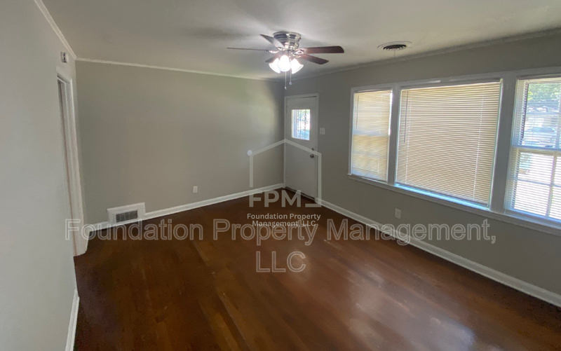 3717 Briar Rose Rd - Photo 7 of 20