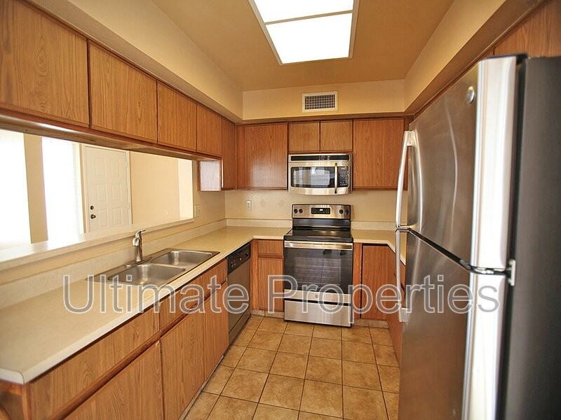 8832 W Saint John Rd - Photo 6 of 14