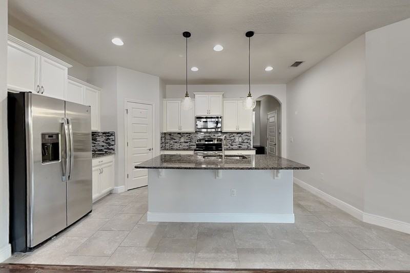 15543 Waterleigh Cove Dr - Photo 7 of 26