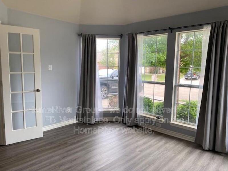 11744 Wild Pear Ln - Photo 4 of 24