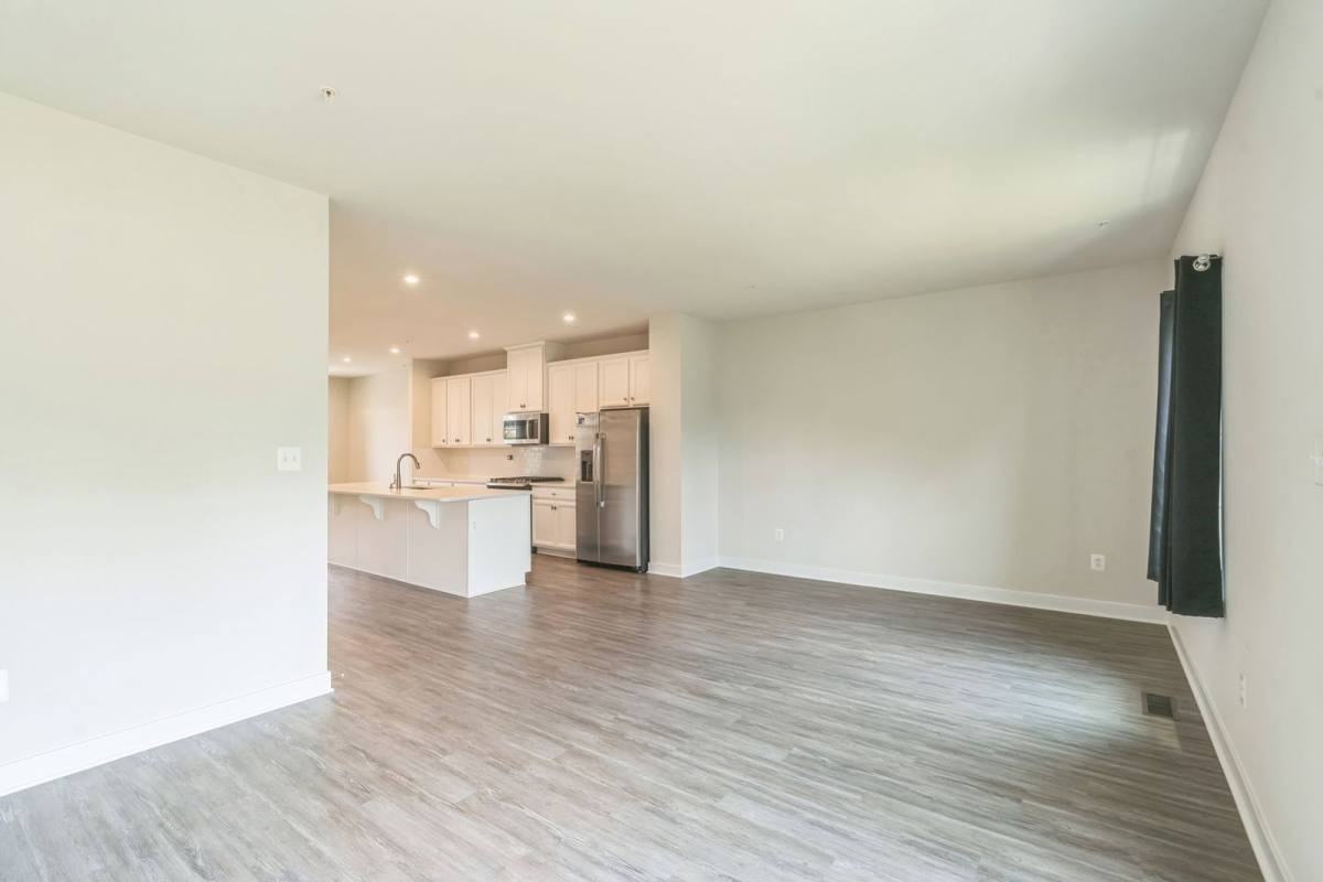 16705 Tortola Dr - Photo 6 of 20