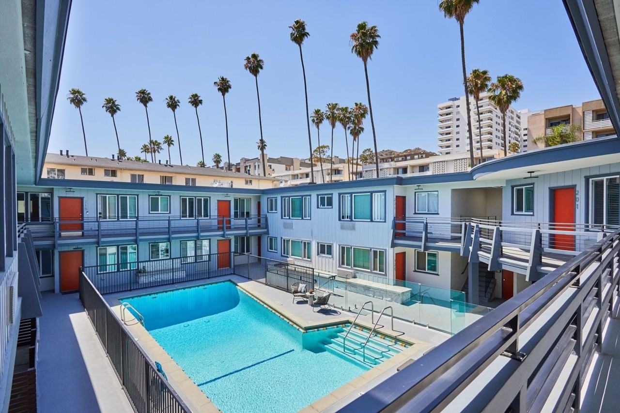 Hayden on Hollywood...Authentic Hollywood Living Experience! Fully Remodeled Units...CALL NOW! - Photo 5 of 24