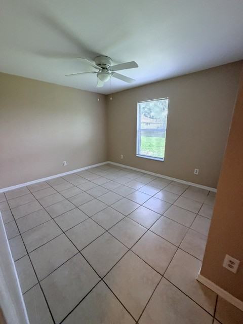 4724 25th St Sw - Photo 4 of 10