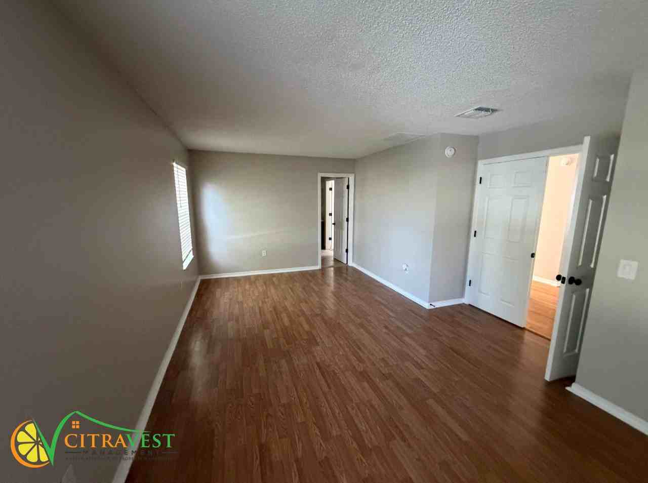 642 Rena Dr - Photo 5 of 10