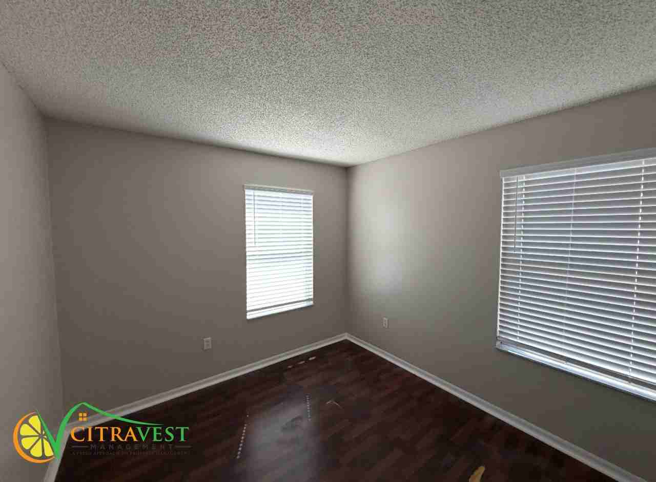 642 Rena Dr - Photo 6 of 10