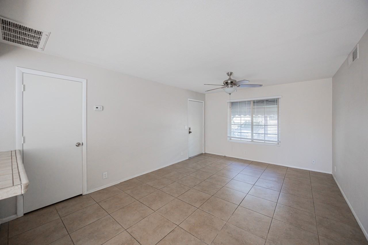 1077 W 1st St #105 - Photo 7 of 23
