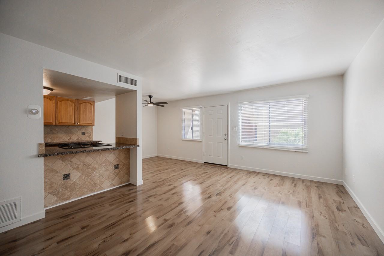 8113 E Glenrosa Ave - Photo 4 of 18