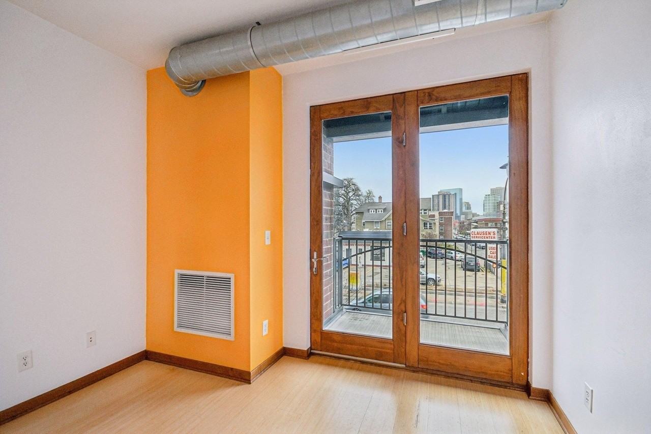 15 E Franklin Ave - Photo 6 of 23