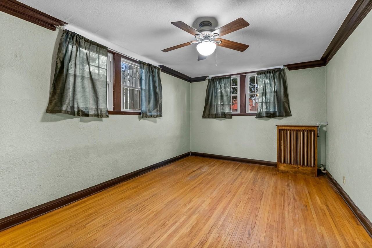 4625 Nicollet Ave - Photo 4 of 16