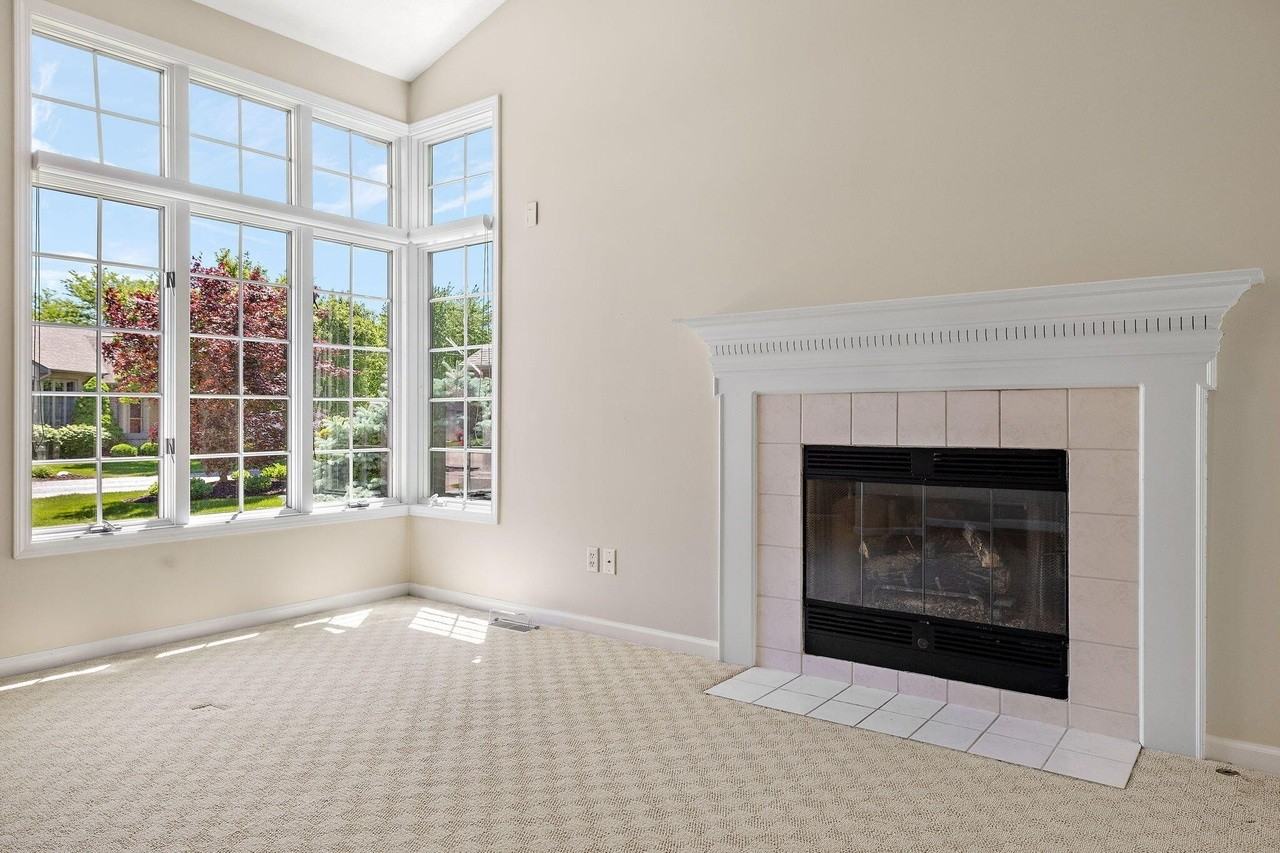 1925 Hidden Oak Ct Se - Photo 6 of 40