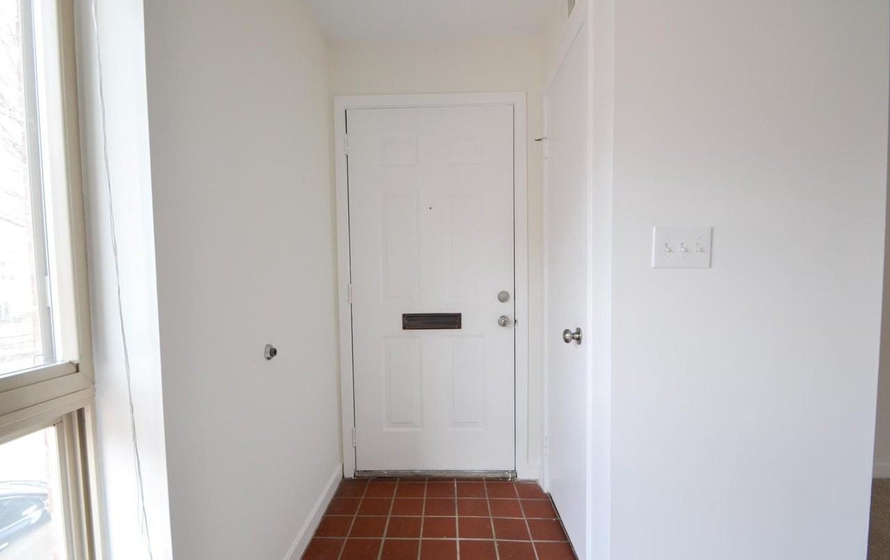 421 S Sharp St - Photo 2 of 24
