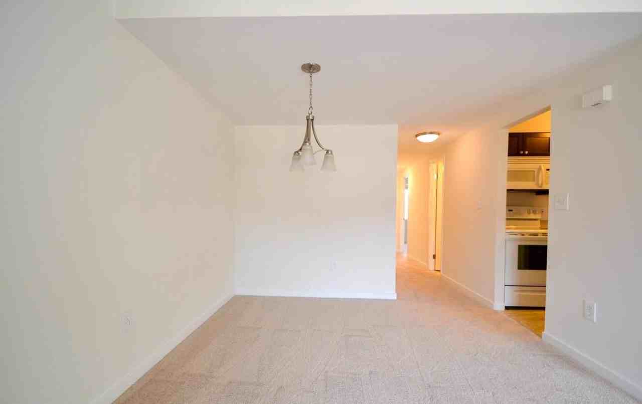 421 S Sharp St - Photo 6 of 24