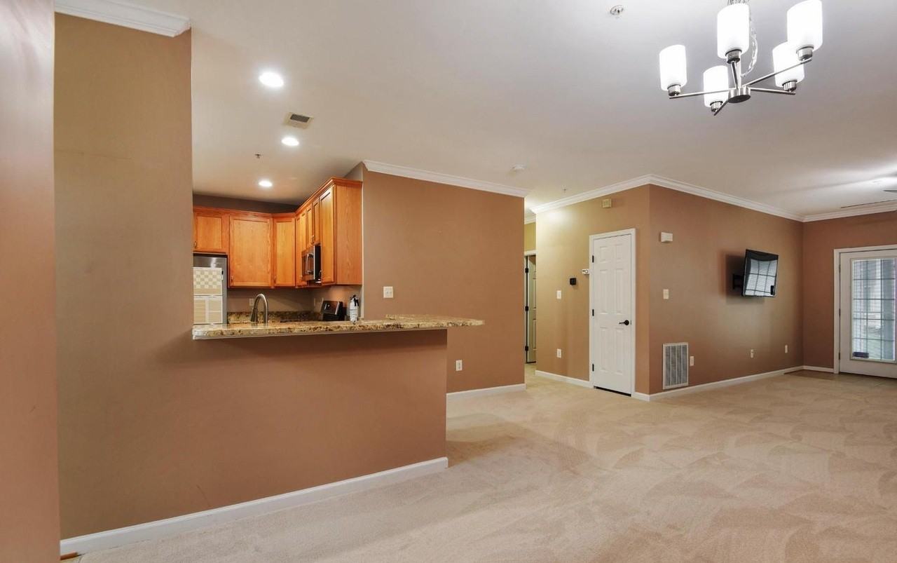 6502 Montalto Xing - Photo 4 of 25