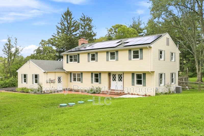 957 Cherry Hill Rd - Photo 2 of 29
