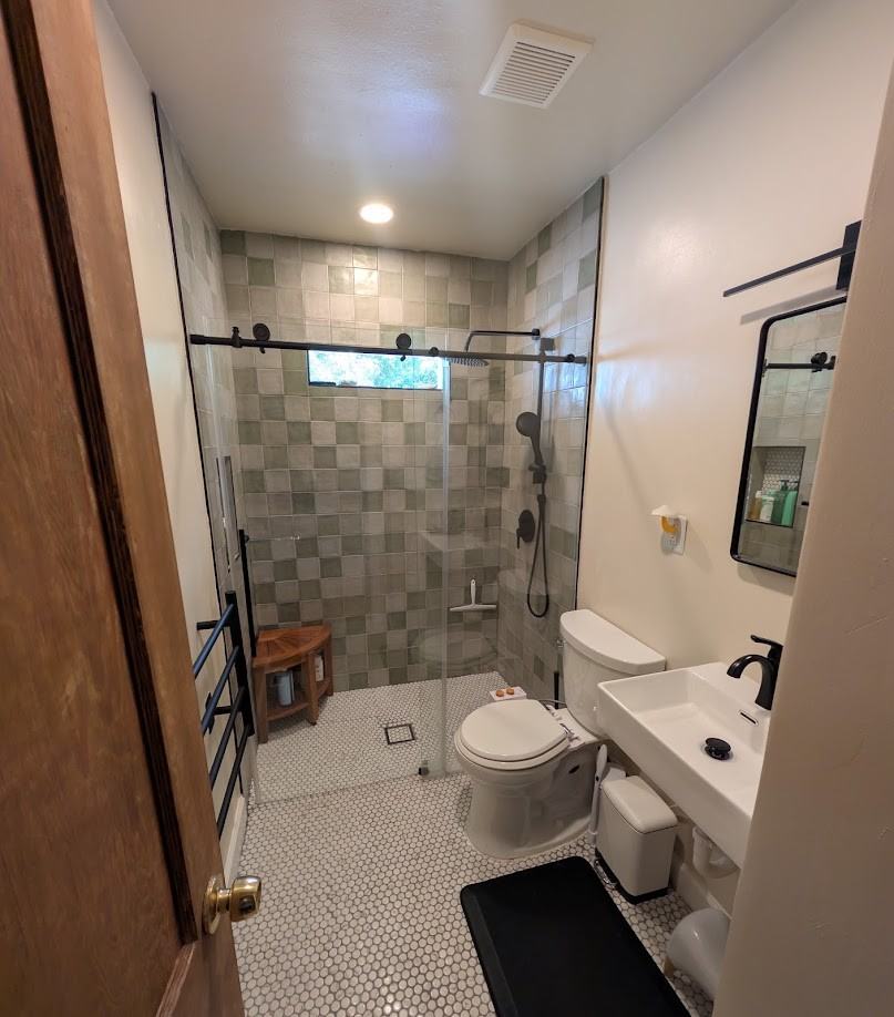 626 N Gordon Cir - Photo 2 of 17