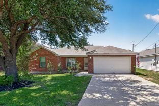 16200 Sun View Ln - Photo 1 of 1