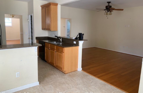 42 Woods Bay Rd - Photo 7 of 9