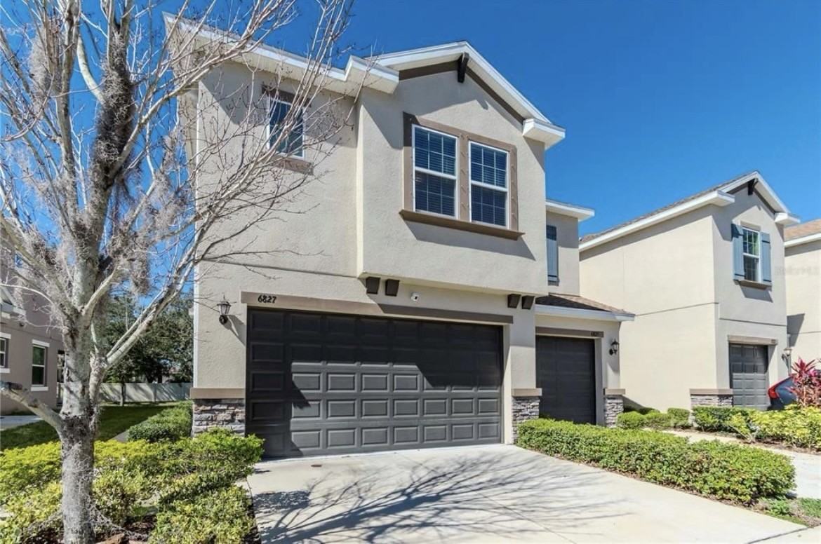 6827 Citrus Creek Ln - Photo 2 of 33