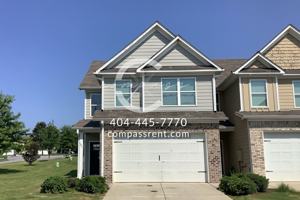 featured image of 101 Squarewood Ln