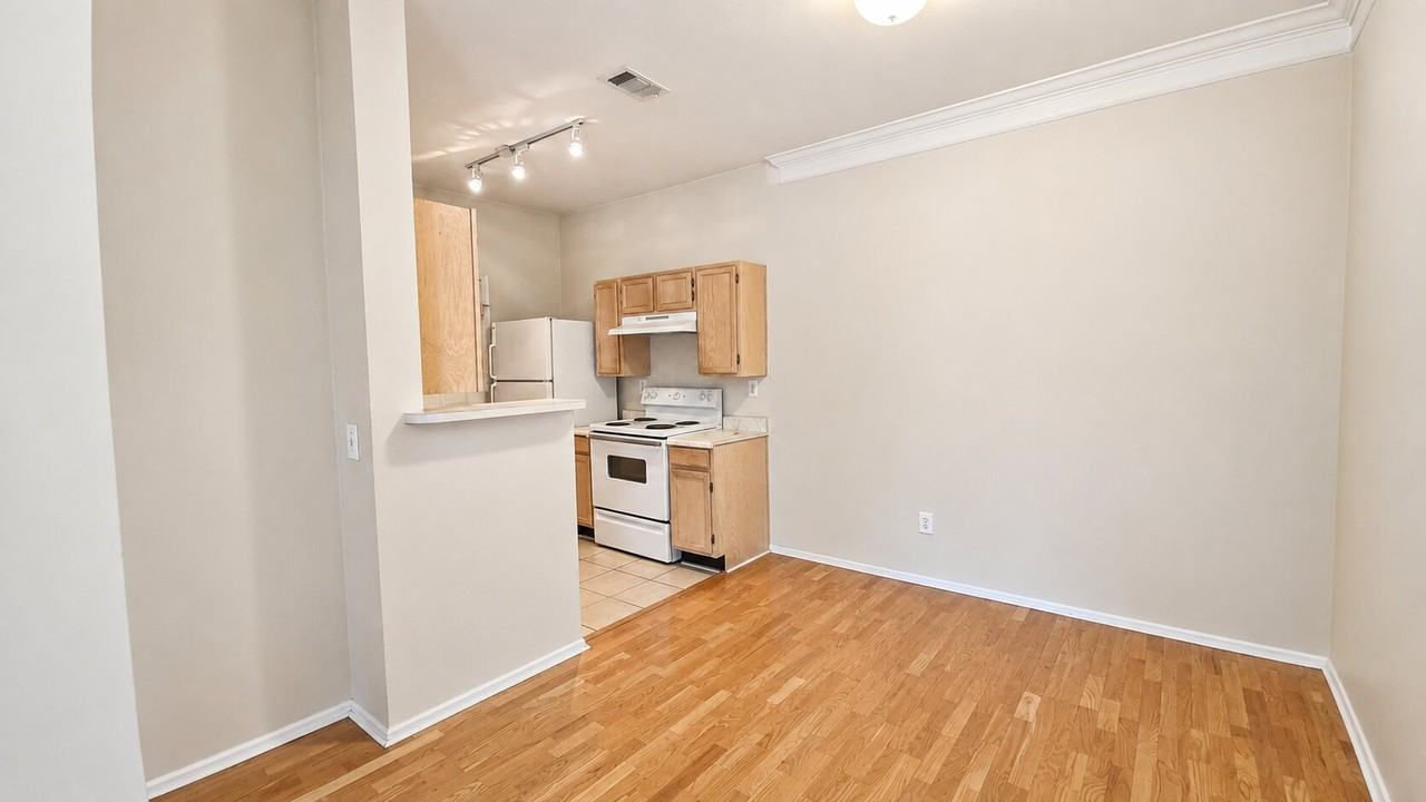 1521 Spring Gate Dr #10311 - Photo 7 of 20