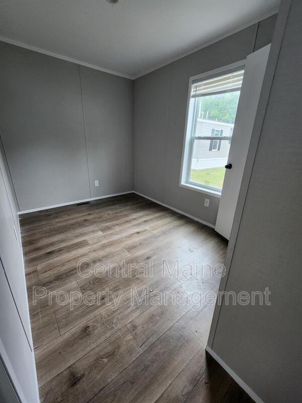 15 Austin Dr - Photo 5 of 11