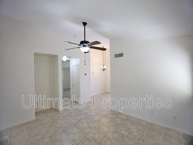 15152 W Elko Dr - Photo 5 of 17