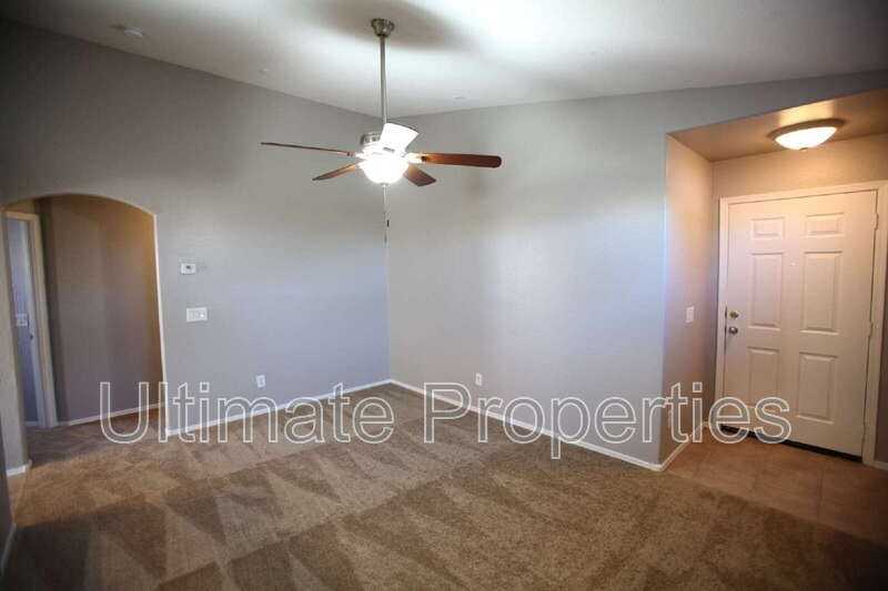 15216 N B Ct - Photo 2 of 5