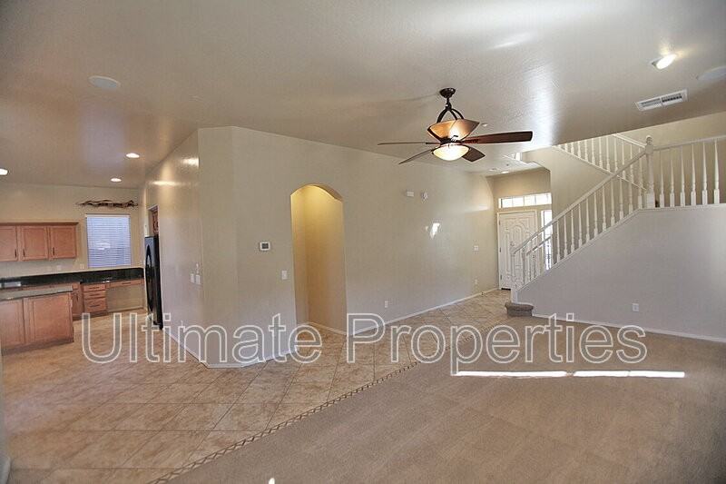 29828 N 121st Ln - Photo 4 of 26