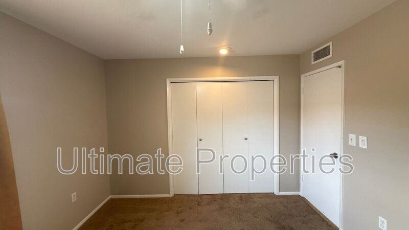 10814 W Saratoga Cir - Photo 3 of 9