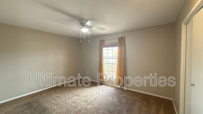10814 W Saratoga Cir - Photo 6 of 9