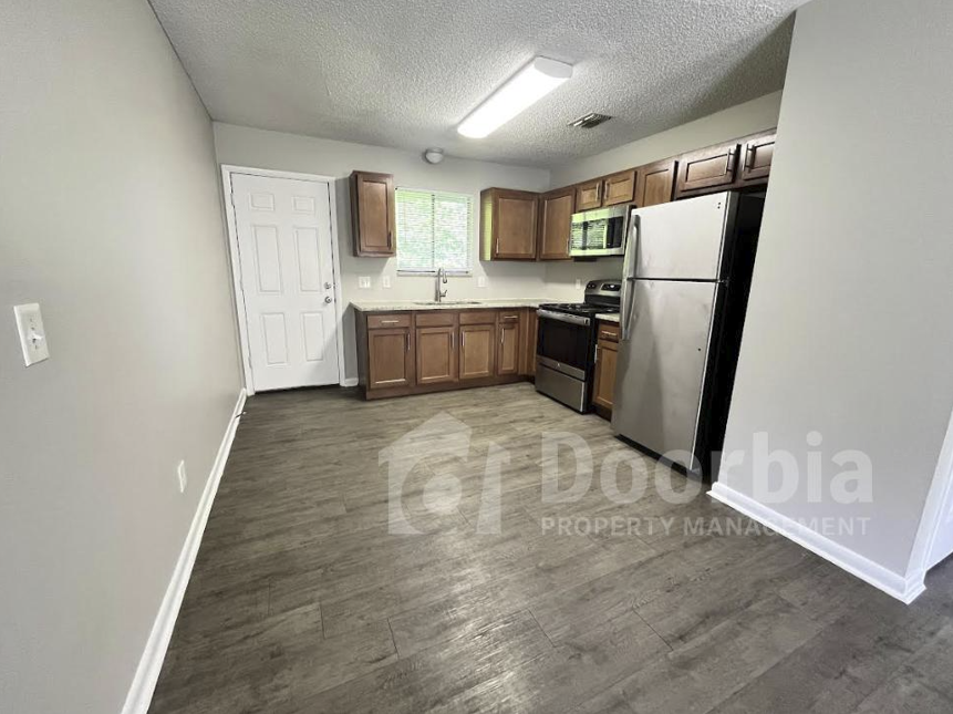 5026 Westchase Ct #4 - Photo 2 of 12
