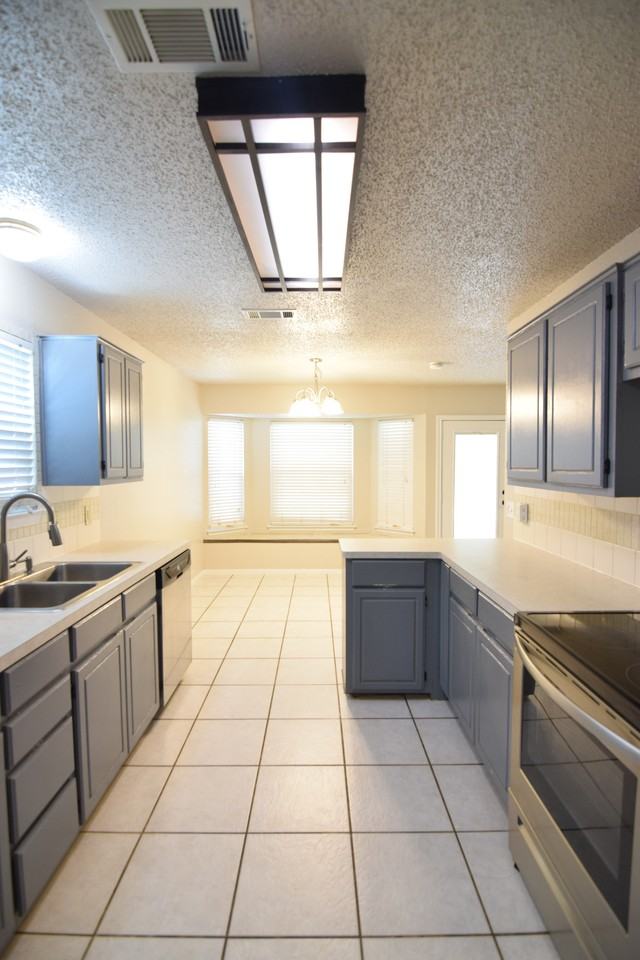 107 Margarita Dr - Photo 4 of 16