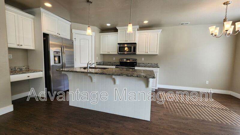 576 Ne - Photo 6 of 21