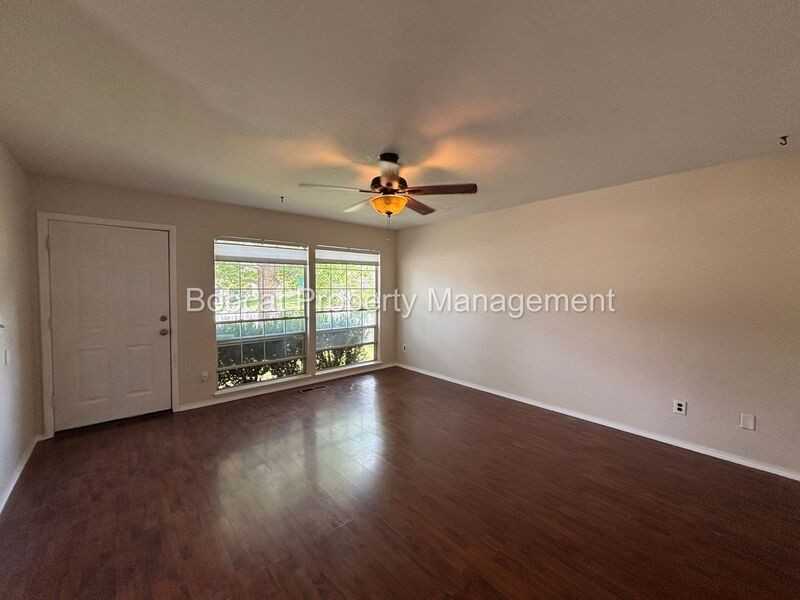1650 Walker Dr - Photo 3 of 32
