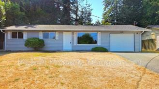 6237 Sunset Ave Ne - Photo 1 of 1