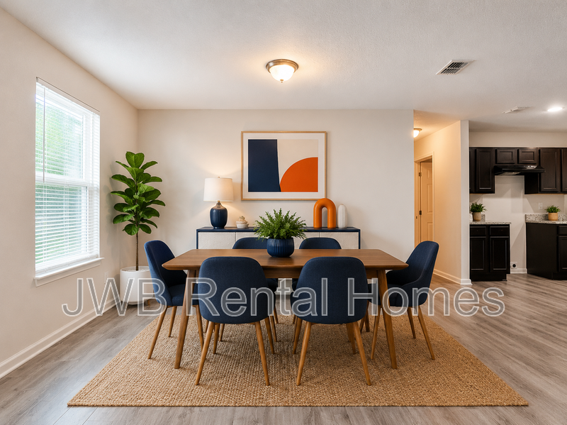 8415 Berry Ave - Photo 5 of 11