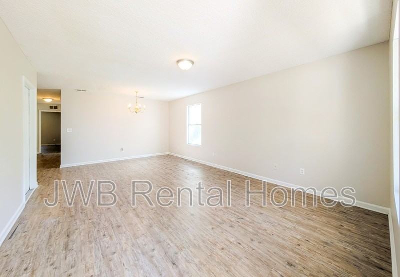 8459 Hare Ave - Photo 4 of 16
