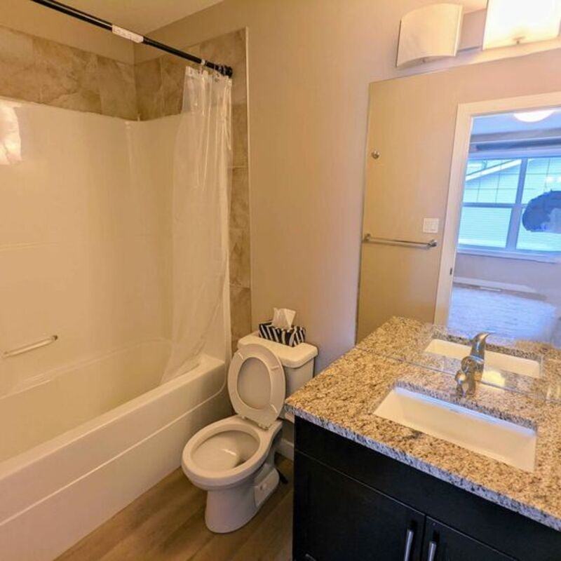 10114 160 St Nw #11 - Photo 6 of 10