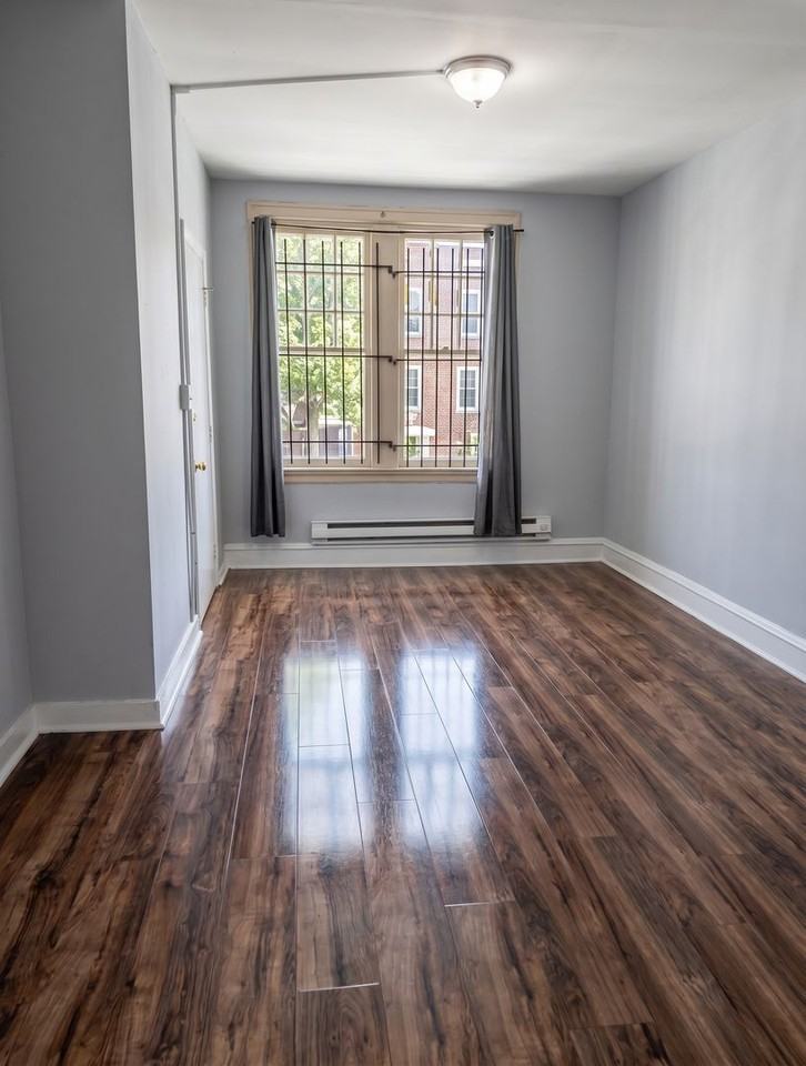 4942 N 7th St - Photo 5 of 6