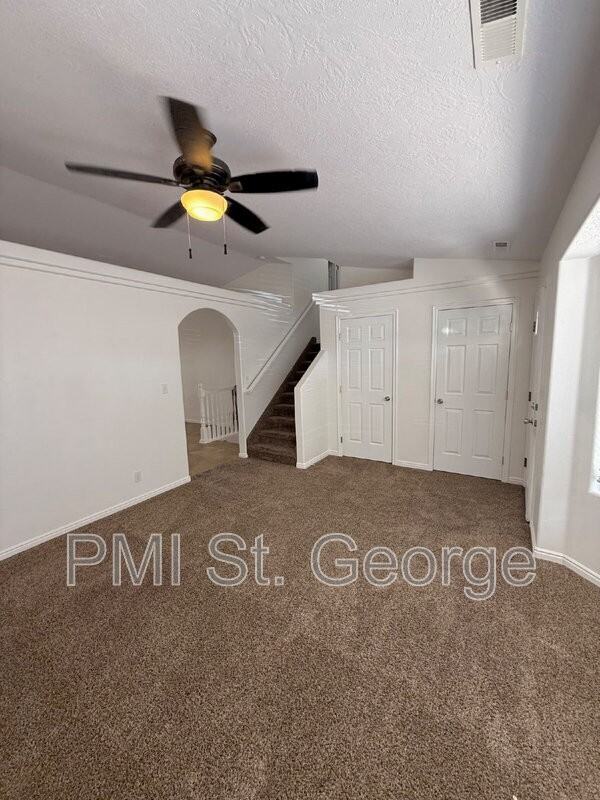 1947 Eastsouth Circle - Photo 3 of 21