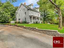 featured image of 186 Main St #2
