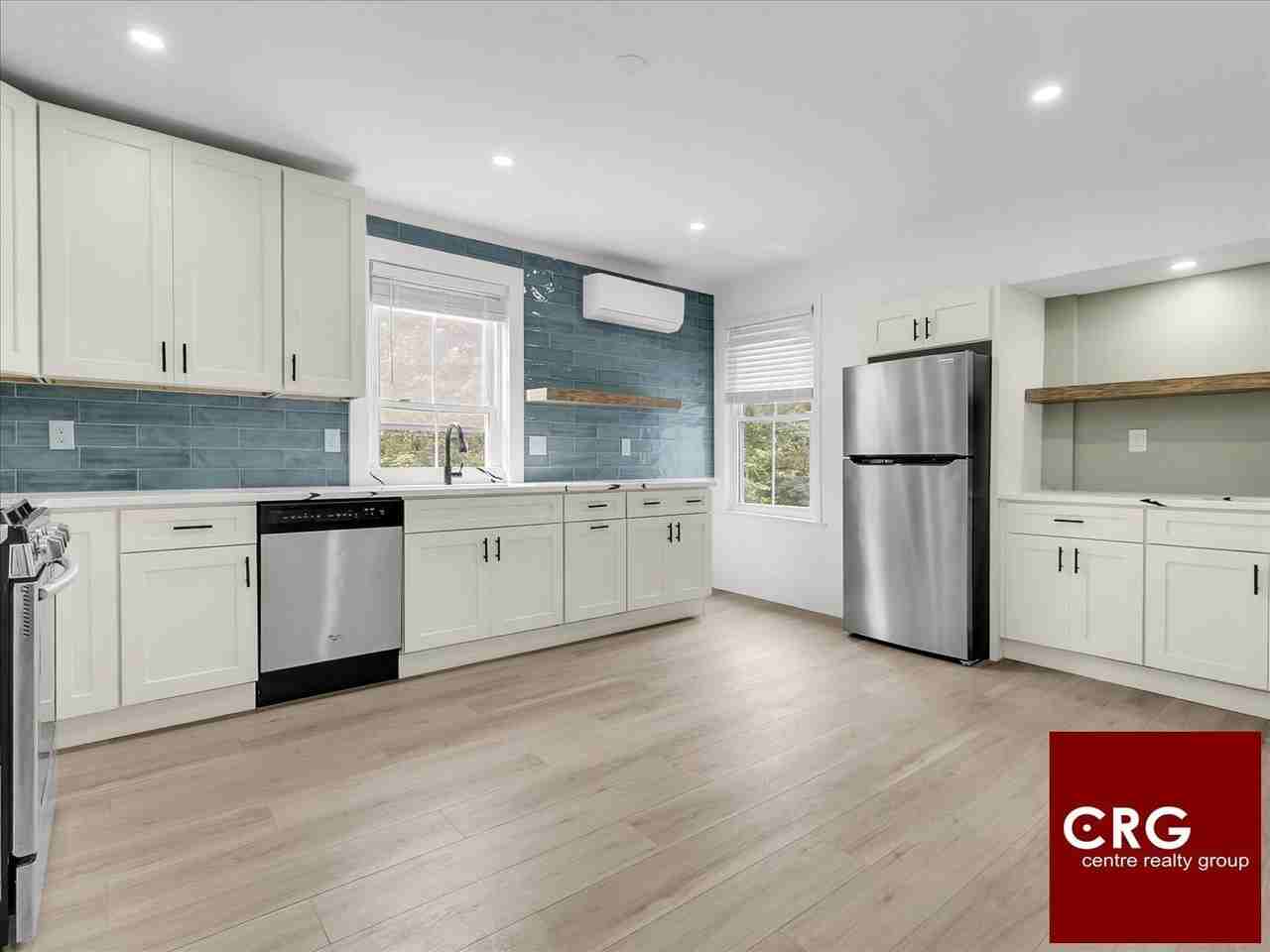 186 Main St #2 - Photo 4 of 17