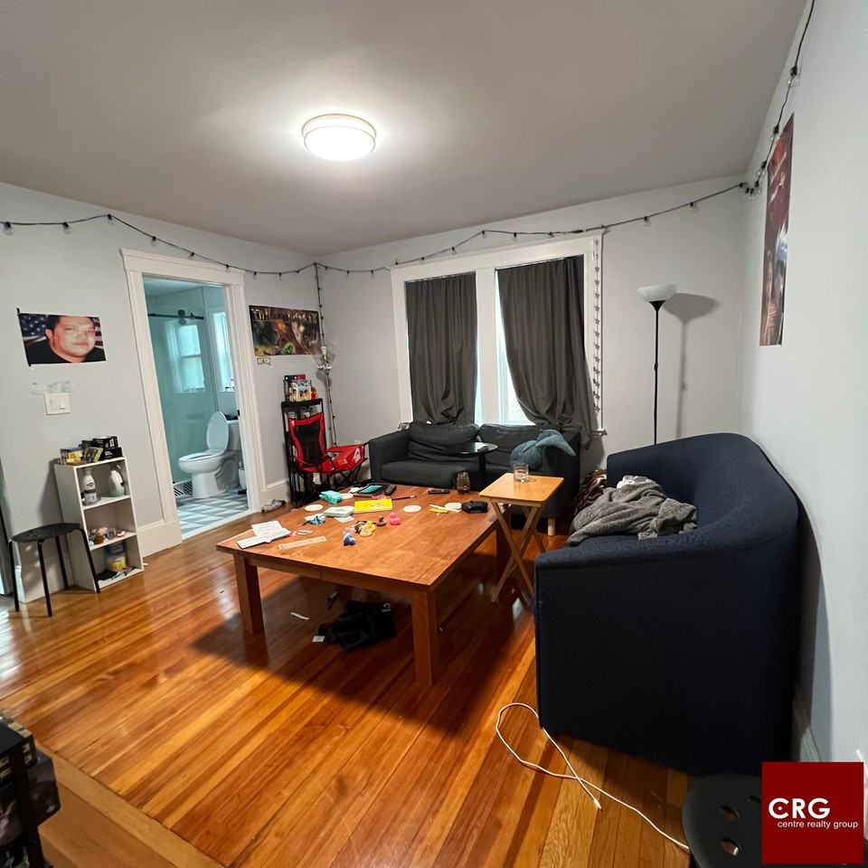 5 Dickson St #1 - Photo 5 of 11