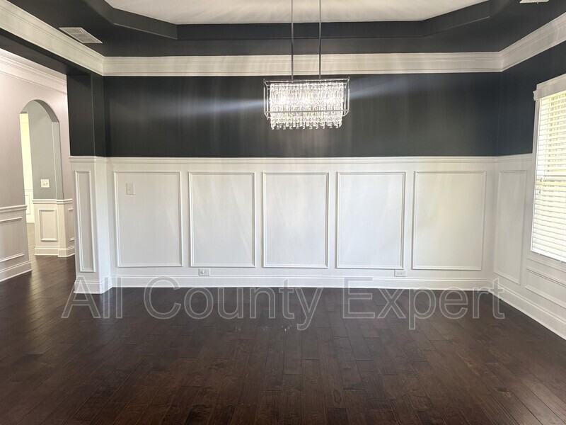4215 Hopewell Manor Dr - Photo 4 of 38