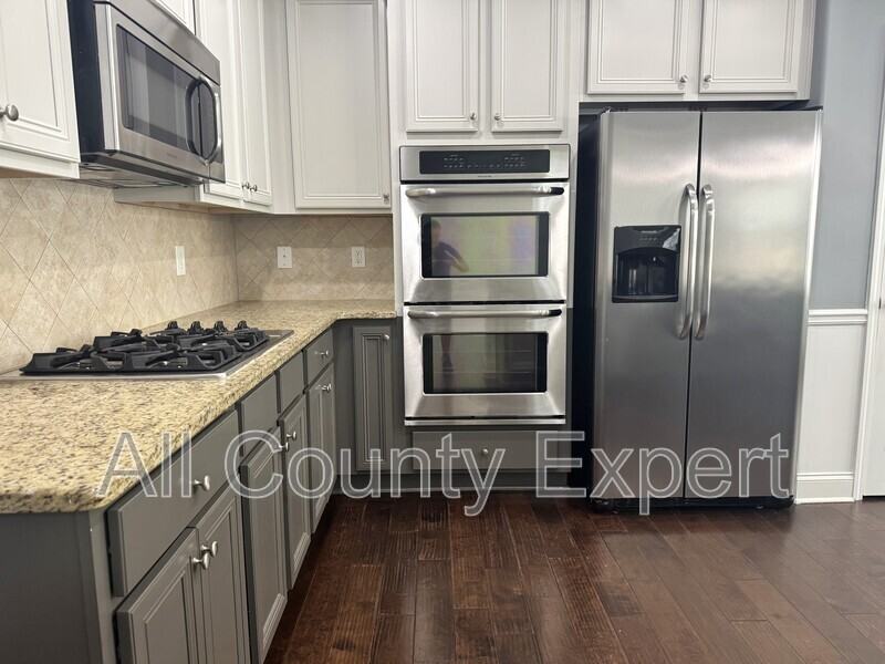 4215 Hopewell Manor Dr - Photo 6 of 38
